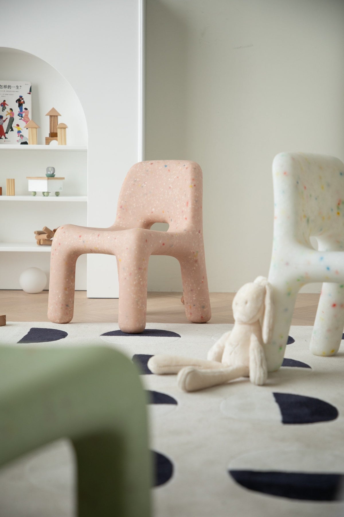 Nori Kids Chair - Pink